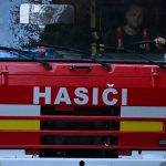 Hasici zasahovali v Bratislave pri poziari auta