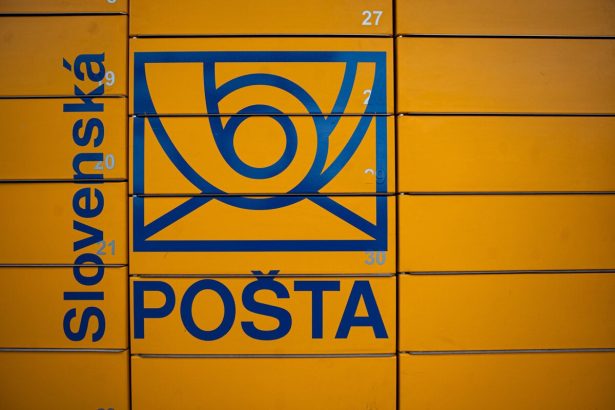 Rusenie post zasiahne desiatky az stovky pobociek na Slovensku varuje PS