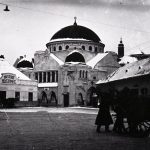 Turci trhy aj Tiso Sturovo namestie v Trencine zazilo scenu ako z filmu 300