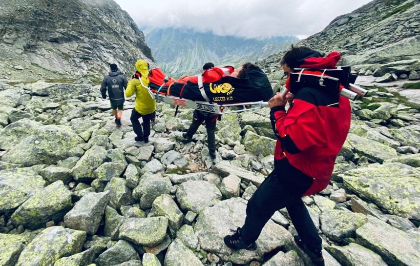 Turista si padom zranil nohu evakuovali ho vrtulnikom