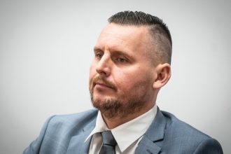 Bombic by sa mal coskoro postavit pred sud