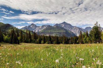 Demokrati V narodnych parkoch sa deju skandalozne ustupky developerom