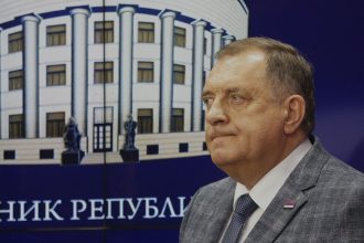 Madarska vlada poklada odvolanie Dodika za prehnane