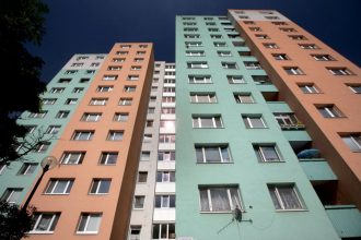 Prudky rast cien bytov na vychode