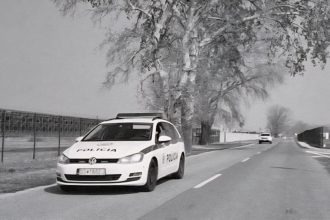 Tragedia na okruhu pretekar po pade z motocykla zomrel