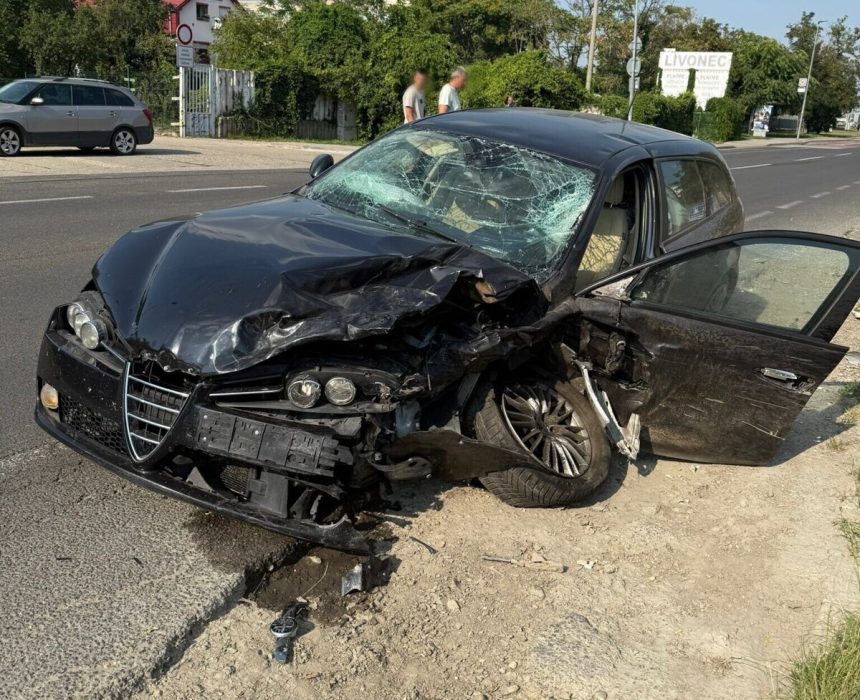 Vodic v Bratislave sposobil nehodu a odisiel