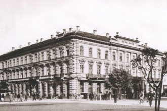 Zabava Matice slovenskej sa zvrhla zasiahli cetnici Pobili sa aj sokyne v laske