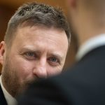 Ak Kotlar odmieta svoju pracu mal by zvazit funkciu