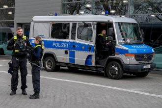 Auto v Nemecku narazilo do rodiny zranene deti