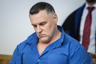 Byvaleho mafianskeho bosa Cernaka sud neprepustil