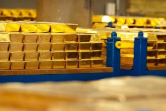 Cena zlata v auguste opat vzrastla