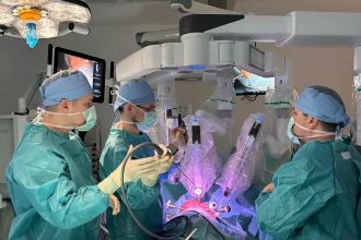 Da Vinci pomaha lekarom v martinskej nemocnici