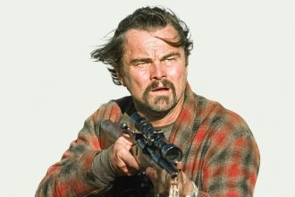 Je paranoidny vecne pod parou a proti svetu