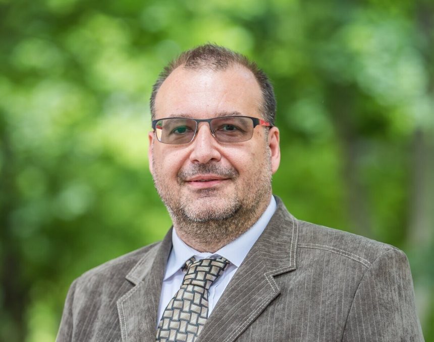 Koziak o zupnych volbach Mazurek moze byt ciernym konom