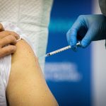 Musel zaplatit za ockovanie proti chripke