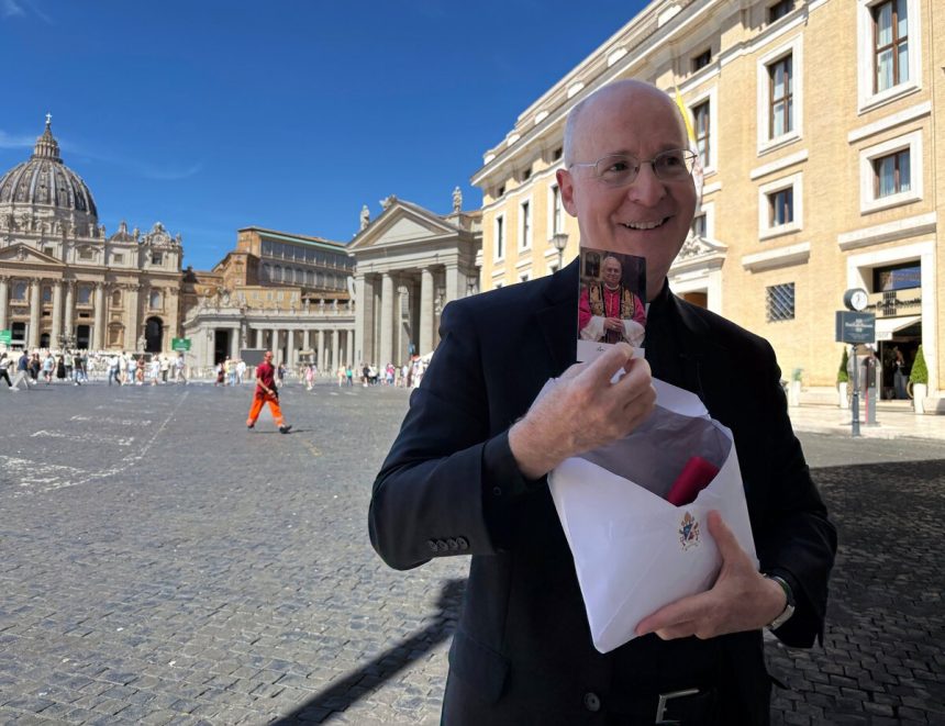 Papez sa stretol s knazom znamym pastoraciou LGBTQ ludi