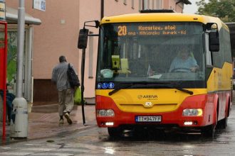 Prazdne autobusy jazdia po meste za miliony eur