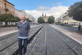 Reziser Rudolf Schuster je unikat kritizovany za Kosice