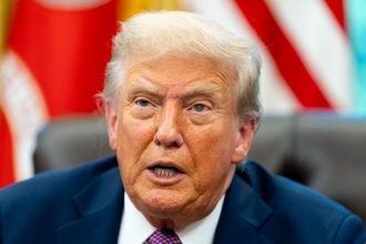 Trump neurcito pohrozil Afganistanu kvoli zakladni v Bagrame