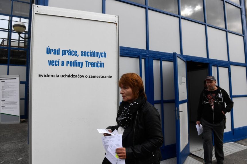 Urady prace uz vydavaju jednotny posudok pre sluzby