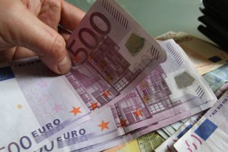 Vyssi plat je stale hlavnou motivaciou na zmenu prace