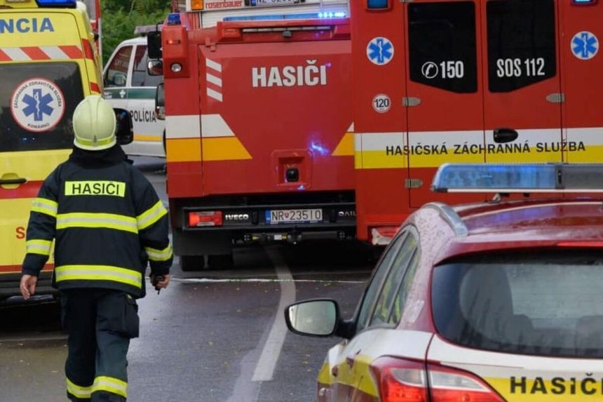 Zachranne zlozky pri nehode na R1