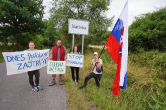 Zelena vacsina ziada od Tarabu ospravedlnenie za tvrdenia o podvode v Slatinke