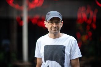 Zivot Jana Heftyho s parkinsonom Odbicykluje tisicky kilometrov rocne