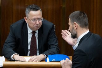 Agentura S P potvrdila Slovensku rating A plus s negativnym vyhladom