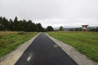 Kraj zacne s opravou ciest a cyklotrasy