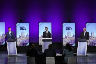 Neskuseny Trumpova babka Osobne utoky kandidatov na primatora NYC