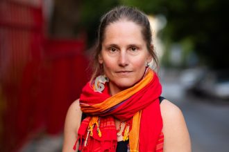 Neukaja sa narekom nad vlastnym nestastim