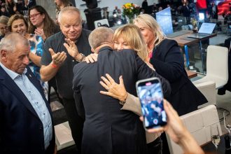 Pravda zvitazila napisal Orban Babisovi gratulovali aj slovenski cinitelia