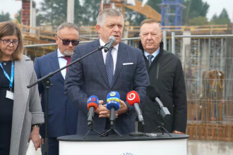 Premier Fico sa oboznamil s vystavbou novej nemocnice