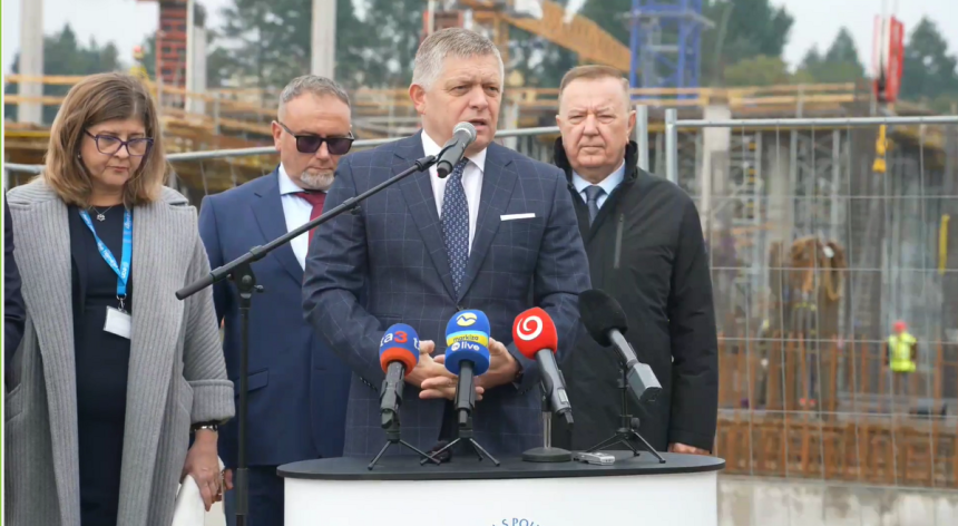 Premier Fico sa oboznamil s vystavbou novej nemocnice