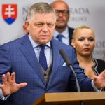 Premier neodletel na samit do Kodane pre zdravotne problemy