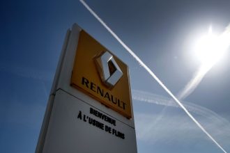 Renault planuje zrusit 3000 miest v podpore