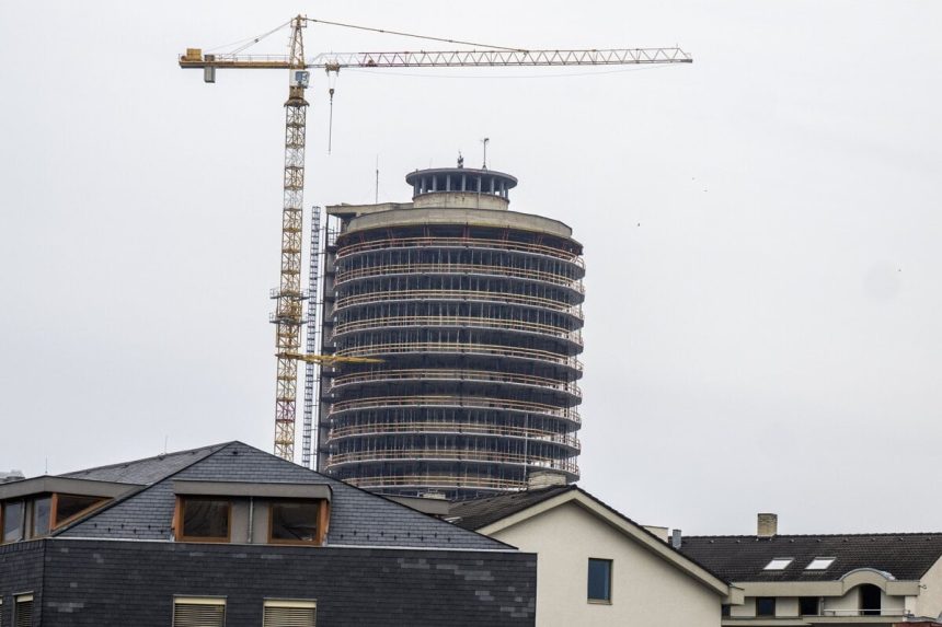 Rezort obrany ma objasnit plan vyuzivania priestorov Kukurice