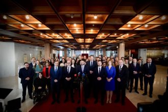 SNS pri Huliakovom hazarde hadze vinu na opoziciu Mohli zabranit prijatiu zakona