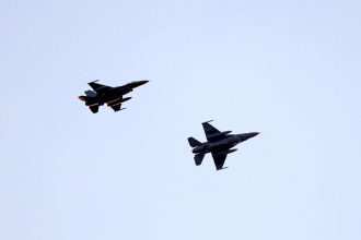 V kuchyni pristali dalsie dve stihacky F 16