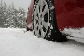 Bezpecnost a kvalita nie su samozrejmostou Tretina zimnych pneumatik moze byt rizikom