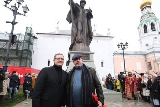 Boj o ukrajinsku zastavu pokracuje