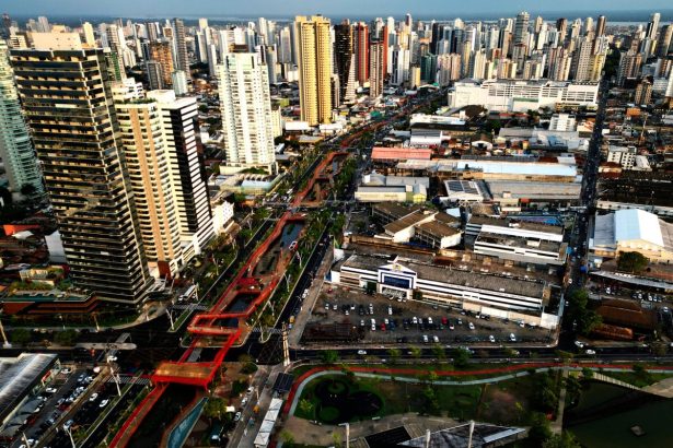 Brazilia ponukla chudobnym krajinam na COP30 bezplatne ubytovanie na lodiach