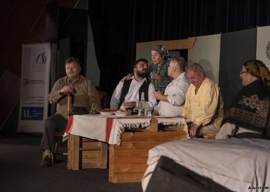 Herecka zaspala pocas predstavenia osemdesiatrocny subor prezil