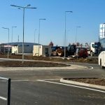 Historicka udalost pre najmensie okresne mesto Prvy kruhovy objazd zadarmo