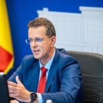 KRATKY Rumunsky minister obrany odstupil pre kauzu vzdelania