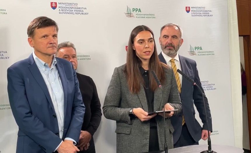 Kontroly boli len formalne tvrdi opozicia o kauze penziony