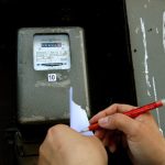 Najdrahsu elektrinu v EU maju ceske domacnosti