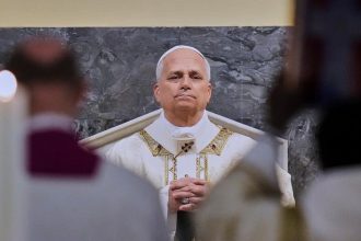 Papez vyzyva na kulturu prevencie zneuzivania v Taliansku