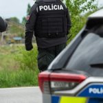 Po kradezi kabelky zhodil dochodkynu na zem